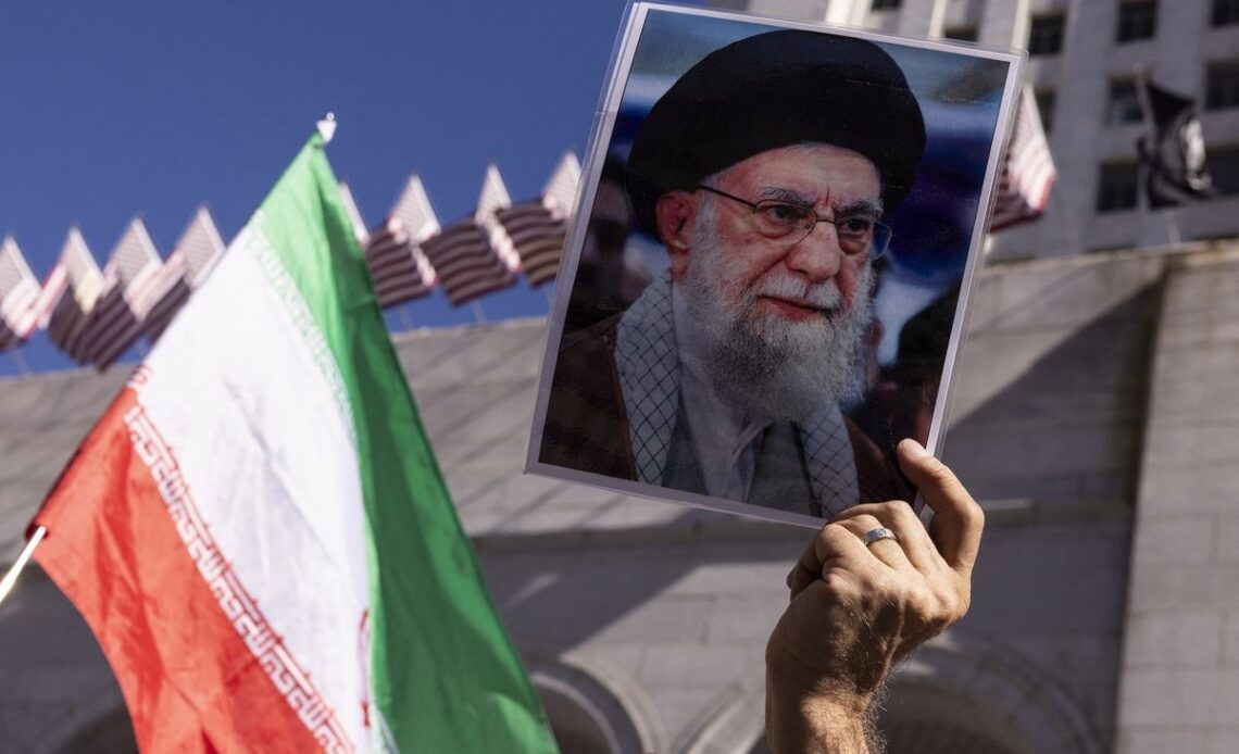 Pemakaman Ayatollah Ali Khamenei Akan Digelar Iran, Teheran Tetapkan 3 Hari Libur Nasional Mulai 4 Juli 2026