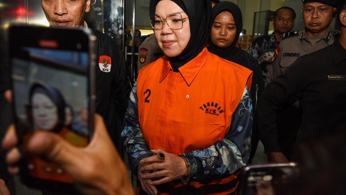 Bupati Sukoharjo Etik Suryani Ditetapkan Sebagai Tersangka Korupsi, PDIP: Terjerat OTT Dipecat Langsung Partai Politik