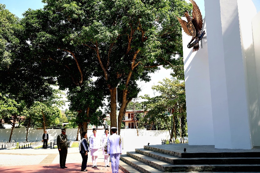Ziarah ke TMP Seroja Dili, Megawati Doakan Prajurit Indonesia yang Gugur di Timor Leste