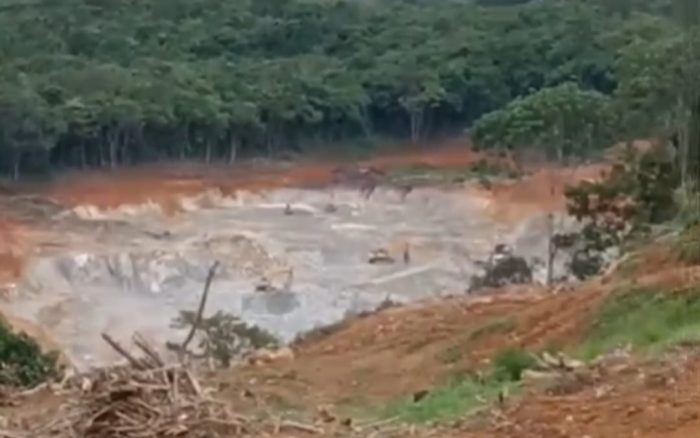 PT Srinding Sumber Makmur Robohkan Rumah Warga Demi Ambisi Emas