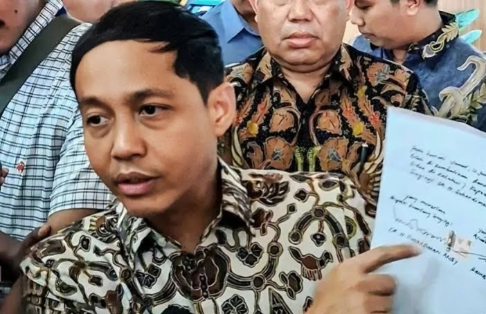 Klarifikasi Raja Juli Kembalikan Amplop Sebelum OTT Bupati Kuansing