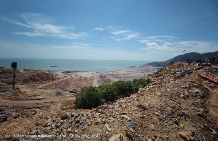 Sejarah Pulau Penebang dan Pelapis, Rusak Akibat Smelter Bauksit PT DIB