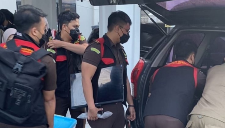 Kejari Banjar Geledah Kantor Dinkes, Sita Puluhan Bukti Korupsi RS Tipe D Gambut