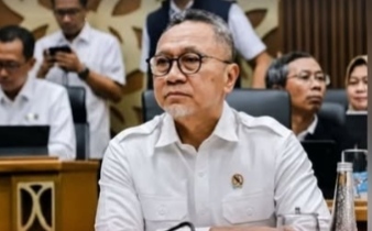 Mentri Zulhas Larang Toko Kelontong Berjarak 2 Kilometer dari Kopdes Merah Putih?