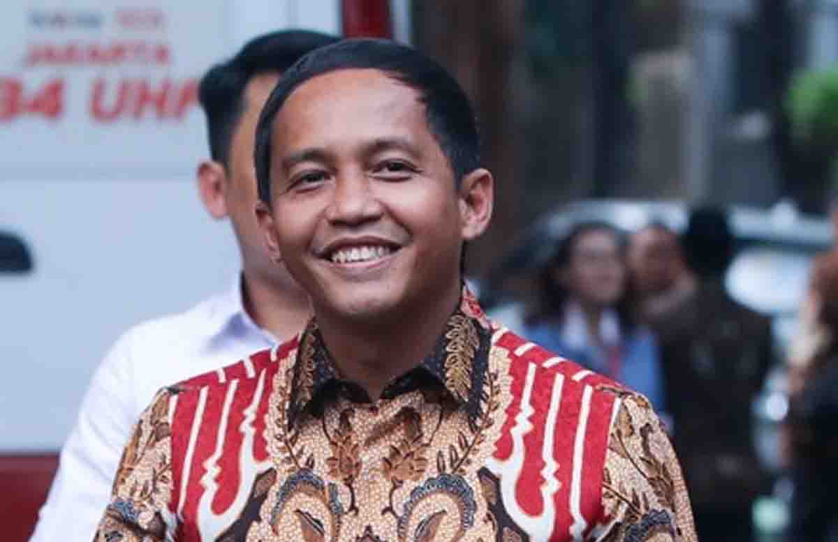 KPK Bongkar Misteri Selisih SGD 2.000 dari Amplop untuk Raja Juli, Ke Mana Uangnya?