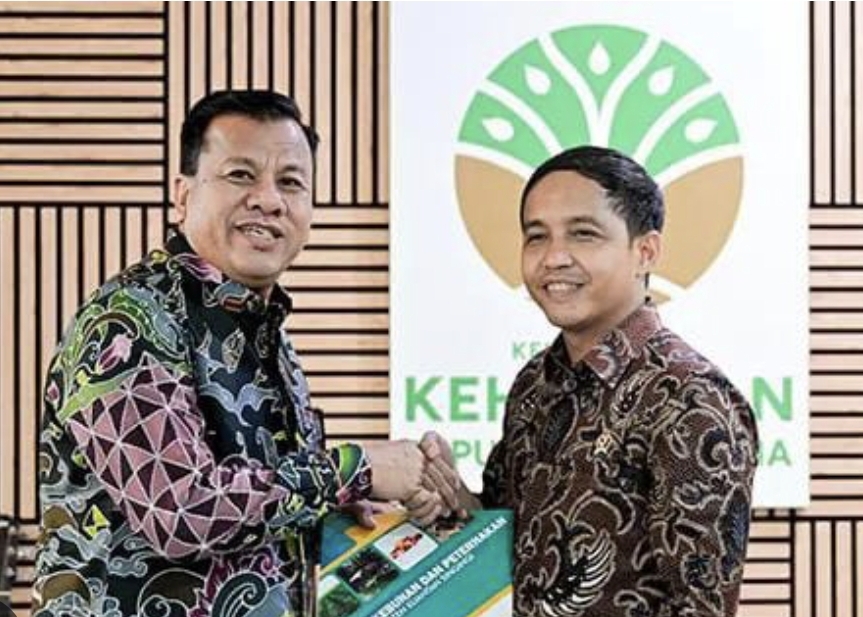 Menhut Raja Juli 2 Kali Bertemu Bupati Kuansing dalam 36 Hari, FORSIBER: KPK Harus Segera Periksa!