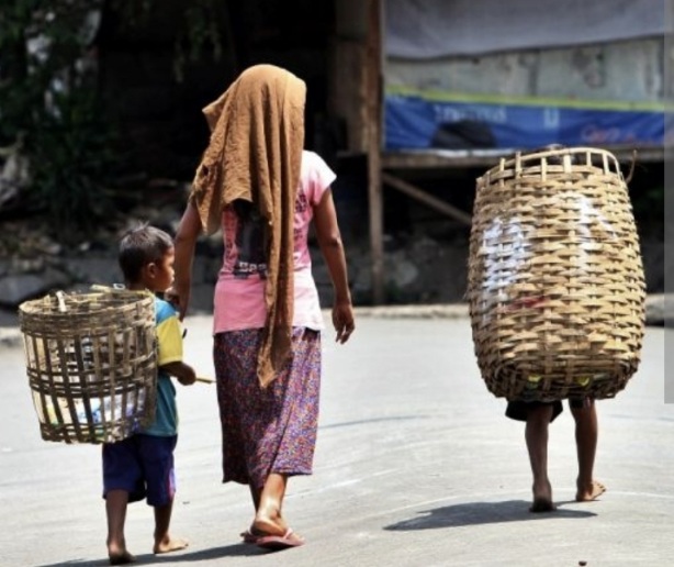 Pusat Berpesta Atas “Keberhasilan” Fiskal, Daerah-Daerah Menjerit Darah