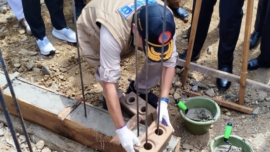 BNPB Serahkan Kunci Hunian Tetap Pascabencana Perdana Kepada Korban Longsor Sumatra Barat