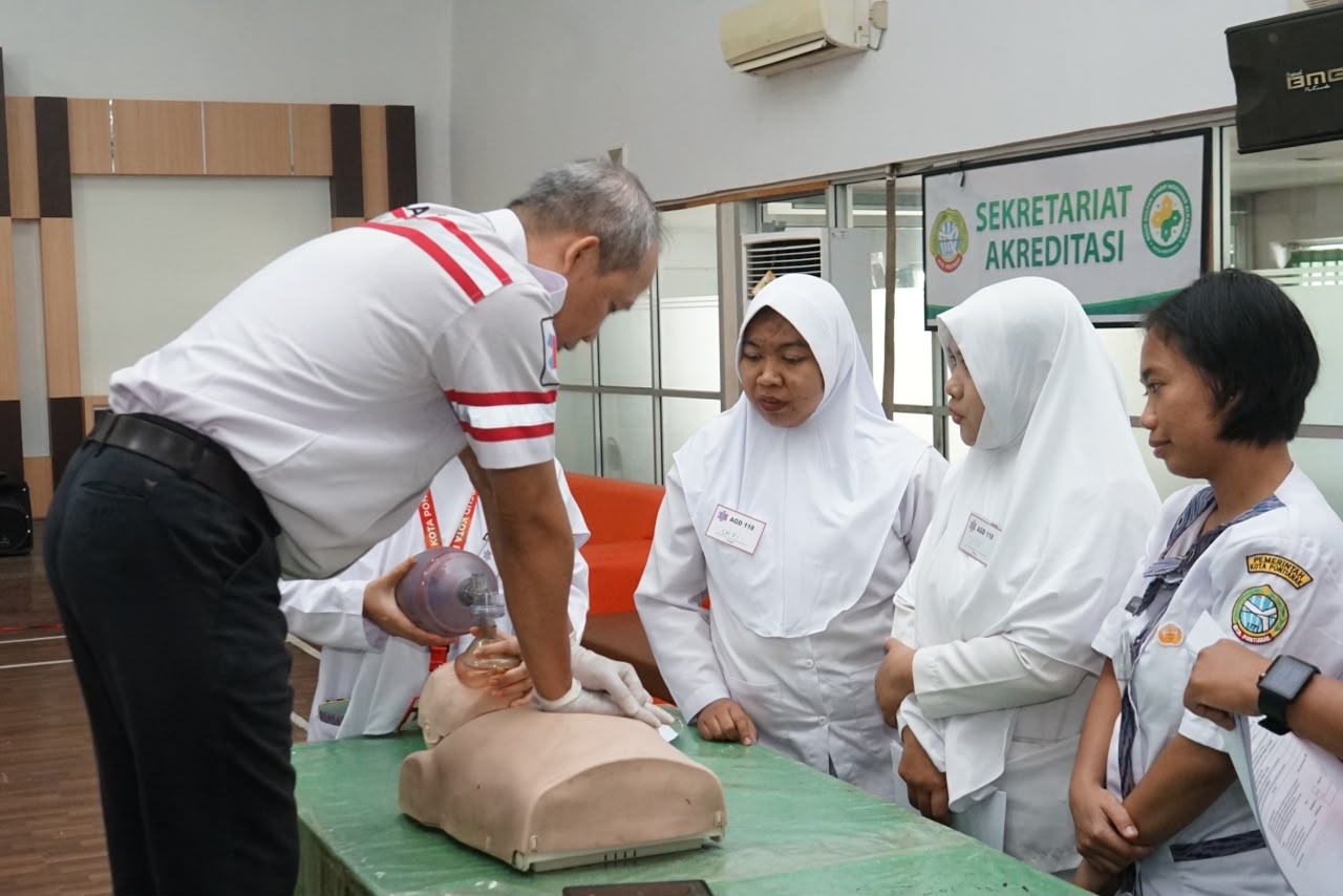 RSUD SSMA Pontianak Perbarui Kompetensi Dasar Perawat Tangani Kasus Kritis