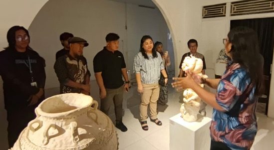 Eksplorasi Seni Keramik Singkawang Guna Dongkrak Sektor Ekonomi Kreatif Singkawang