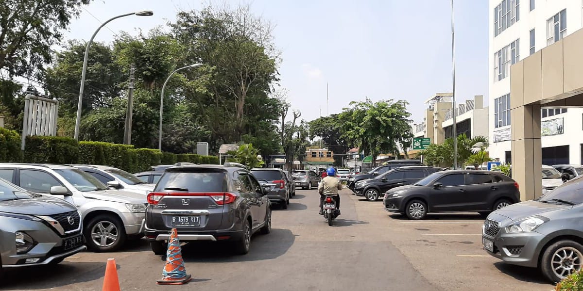 Pemkot Bekasi Didesak Transparan Soal Pengelolaan Parkir RSUD CAM