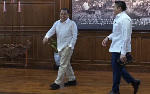 Haji Isam Temui Seskab Teddy, Lima Sektor Investasi Jadi Sorotan