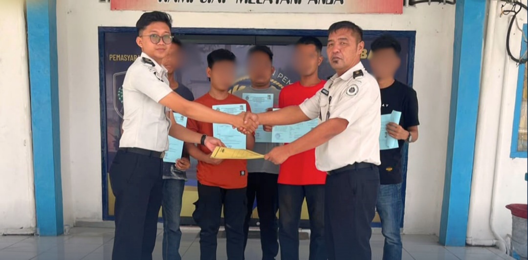 Berikan Hak Integrasi, Sebanyak Lima Warga Binaan di Lapas Muara Tebo Mendapatkan PB dan CB