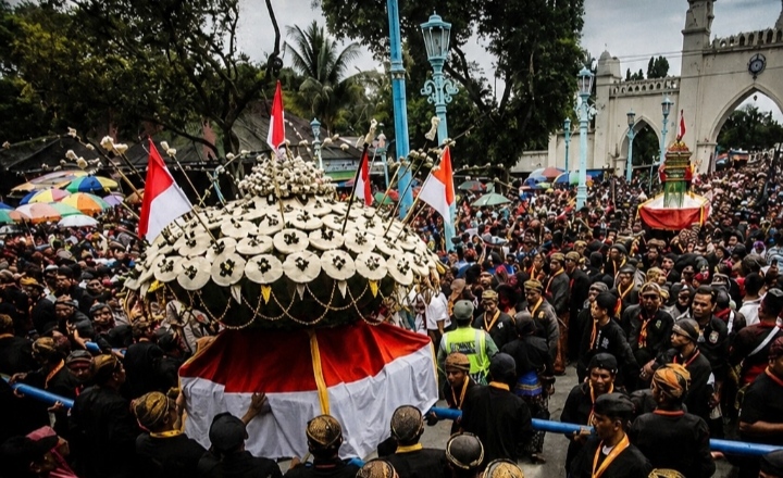 Maulid Nabi Tiba, Cerita Bid’ah Biasanya Menggema