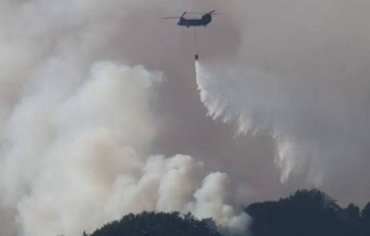 Jepang Kerahkan 3 Helikopter CH-47 ke Kalimantan, Bantu Indonesia Atasi Karhutla