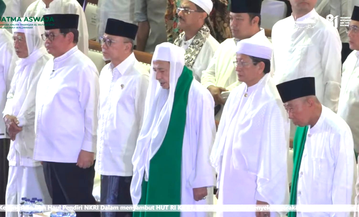 Hadiri Dzikir Kebangsaan JATMA ASWAJA, Zulhas Ajak Generasi Bangsa Lanjutkan Perjuangan Pendiri NKRI