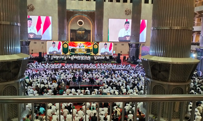 Gelar Haul Pendiri NKRI dan Zikir Kebangsaan, Puluhan Ribu Jamaah JATMA ASWAJA Penuhi Masjid Istiqlal