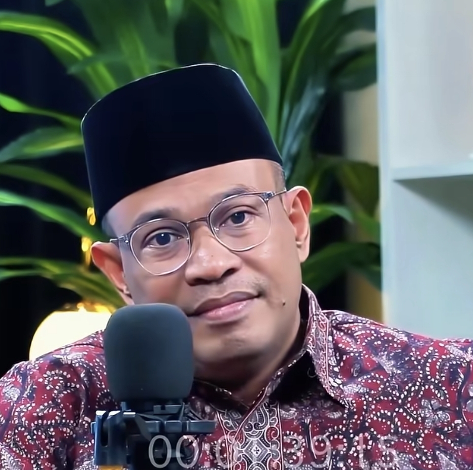 HUT ke-81 RI: Syukur Mandar Tantang Presiden Prabowo Hentikan MBG dan KDMP
