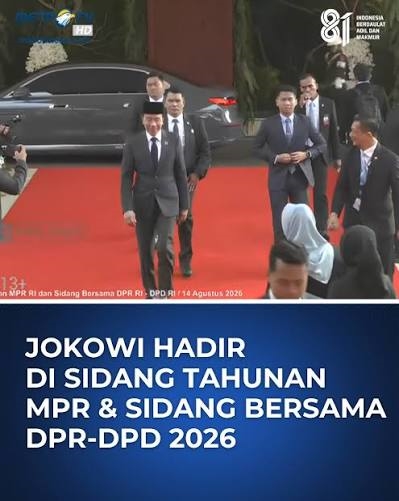 Hadiri Sidang Tahunan MPR RI dan Sidang Bersama DPR RI dan DPD RI Tahun 2026, Jokowi dengan Setelan Jas Berwarna Biru Tua