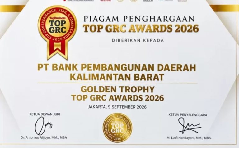 Bank Kalbar Raih TOP GRC Awards 2026 Star 5 dan Golden Trophy Tiga Tahun Berturut-turut
