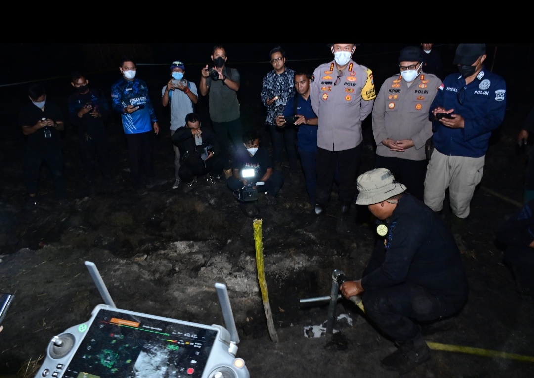 Polda Kalsel Kembangkan Cairan Pemadam Karhutla, Bara Api di Lahan Gambut Lebih Cepat Didinginkan