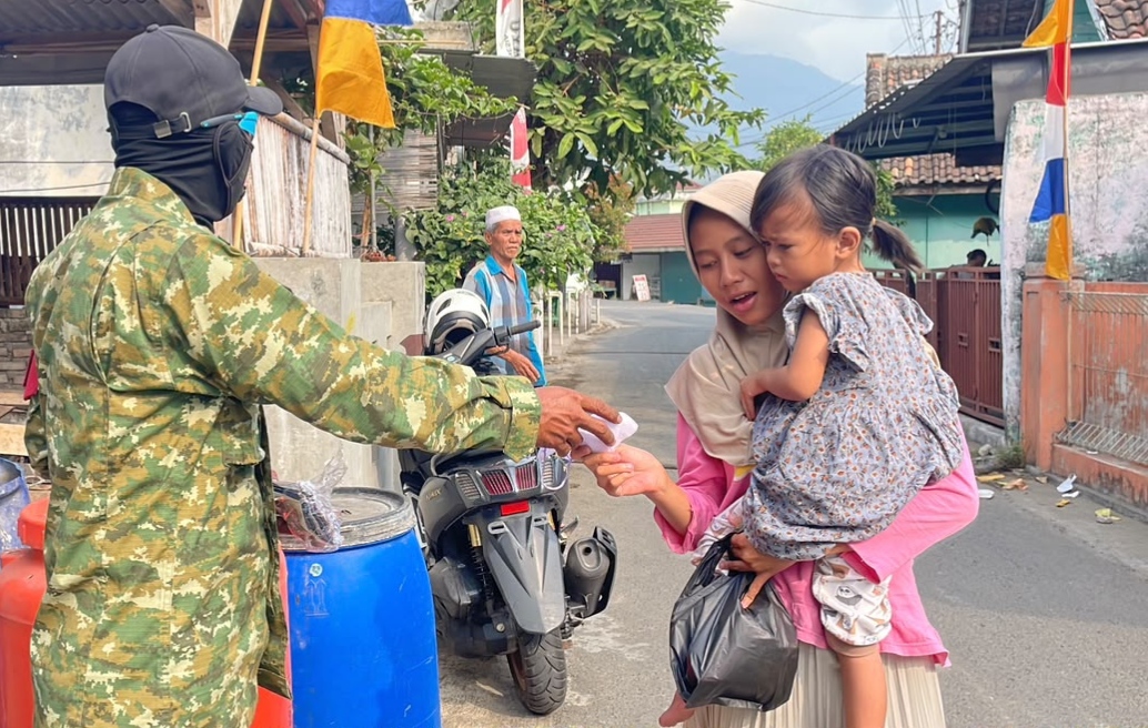 Hadapi Debu Anak Krakatau, Kodam XXI/RI Terus Bergerak Lindungi Masyarakat