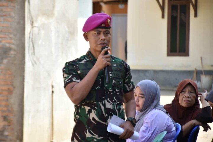 Yonif 9 Marinir Bersama Masyarakat Resmikan Bantuan Bedah Rumah