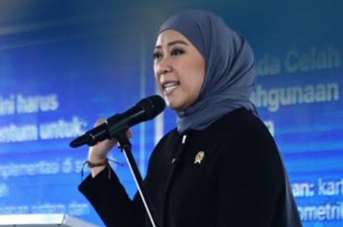 Sudaryono Sebut Ada Medsos Dikendalikan Oligarki yang Tak Ingin Prabowo Memerintah, Komdigi Kemana Aja?