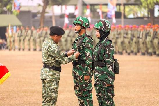 Pemerintah Melalui Kemenhan Resmi Menyelesaikan Pelatihan Latsarmil Komcad ASN Gelombang II 2026