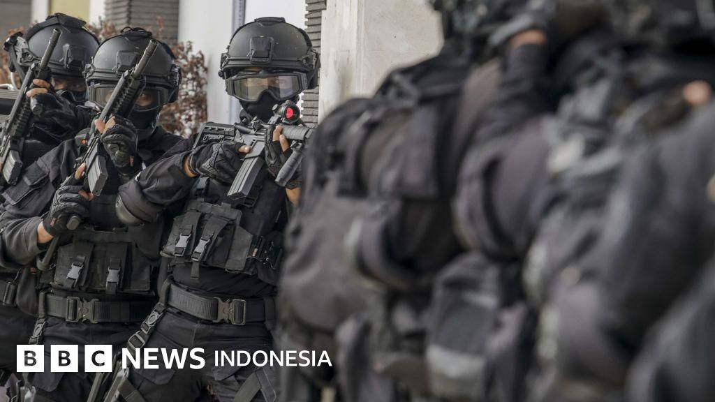 Cegah Potensi Bencana Teror, Densus 88 Amankan Belasan Terduga Teroris di Beberapa Daerah