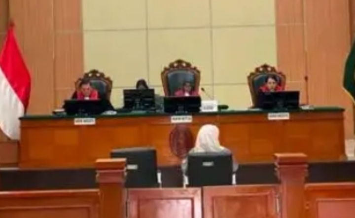 Hakim Tegur Tim Hukum Dokter Tifa soal Bukti Digital di Sidang Ijazah Jokowi