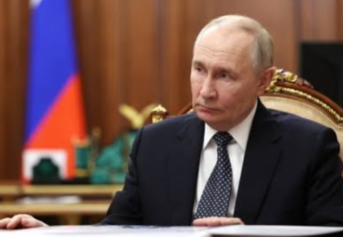 Putin Peringatkan Dunia di Ambang Bahaya, Rusia Siap Kerahkan Senjata Nuklir demi Kaliningrad