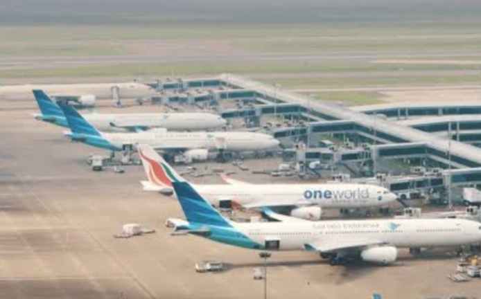 Bandara Soetta Ditutup akibat Abu Vulkanik, Kerugian Capai Rp 40 Miliar
