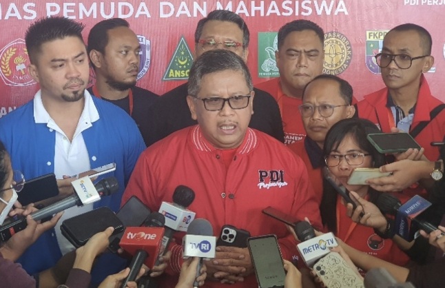 Sekjen PDIP: Pergantian Kapolri Momentum Perkuat Supremasi Hukum dan Reformasi Polri