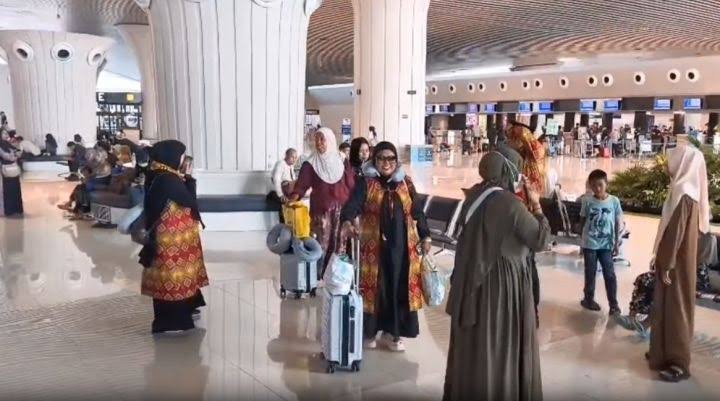 Konflik Timur Tengah, 53 Jemaah Umrah di Makassar Tunda Berangkat