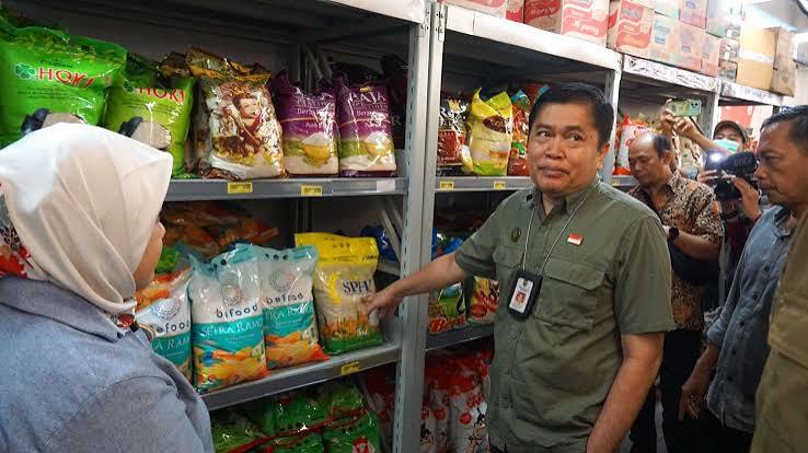 Sidak Pasar Giwangan, Pemda Amankan Pasokan Pangan