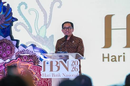 Ciptakan Inovasi Masa Depan, Kemenperin Kebut Regenerasi Perajin di Hari Batik Nasional