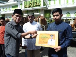 41 Ekor Hewan Kurban Disalurkan oleh Pemkot Pontianak