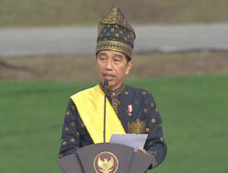 Pimpin Upacara Hari Lahir Pancasila, Jokowi Pakai Baju Teluk Belanga