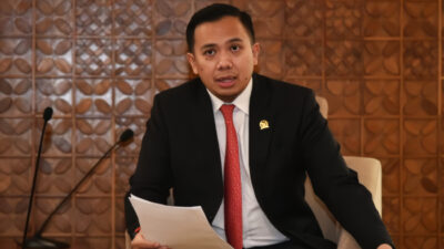 DPR Soroti Perwira Polisi di NTT Disanksi Gara-Gara Bongkar Penimbunan BBM Ilegal