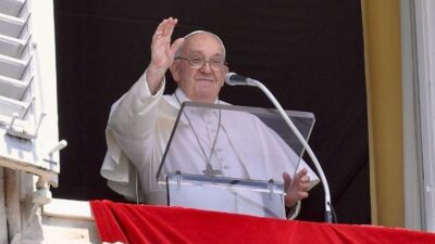 Sejumlah Tokoh Agama Hingga Penjabat Publik Hadiri Misa Akbar Paus Fransiskus