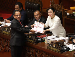 79 RUU tentang Kabupaten/Kota Resmi Diundangkan