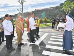 Jelang Lengser dari Jabatan Presiden, Jokowi Resmikan Bendungan Lausimeme