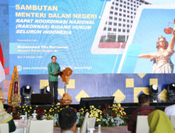 Susun 6.000 Lebih Kebijakan yang Berdampak Luas, Mendagri Tito Apresiasi Kenerja Biro Hukum Kemendagri