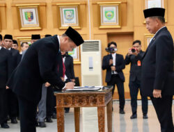 Mendagri Tito Lantik Pejabat Pimpinan Tinggi Pratama di Lingkungan Kemendagri