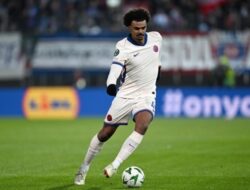 Chelsea Tolak Tawaran Wolverhampton untuk Renato Veiga: Apa Selanjutnya?