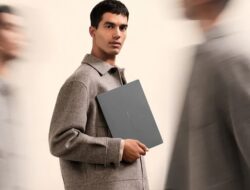 Asus Zenbook A14: Laptop Ringan yang Menyaingi MacBook Air dengan Performa Tinggi
