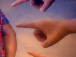 Berhenti Mencari Validasi: Mengapa Tak Masalah Jika Orang Lain Tak Mengerti Anda