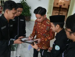 Ironi Digitalisasi: Wapres Gibran Soroti Kurangnya Guru di Pelosok Saat Dorong Literasi AI