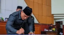 "Wakil Ketua DPRD Kabupaten Madiun, Ali Masngudi."